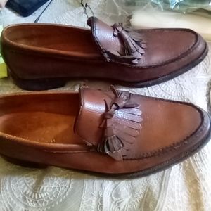 1960's Winthrop Tomahawk Vamp Men's leather loafer